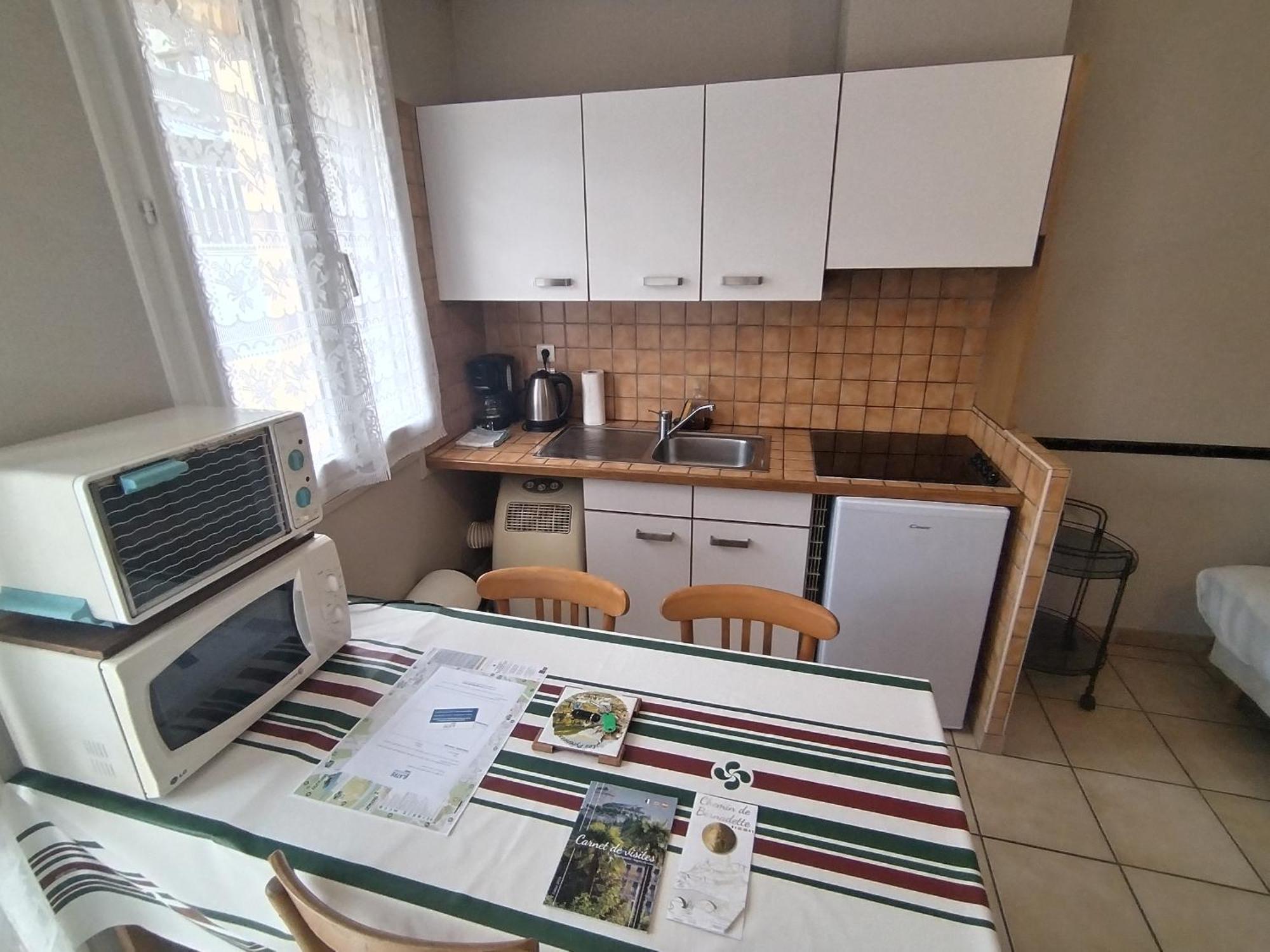 Latre Freres Location Apartment Lourdes Exterior photo