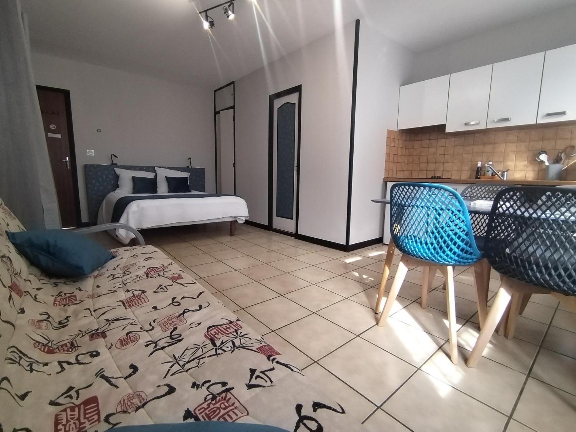 Latre Freres Location Apartment Lourdes Exterior photo
