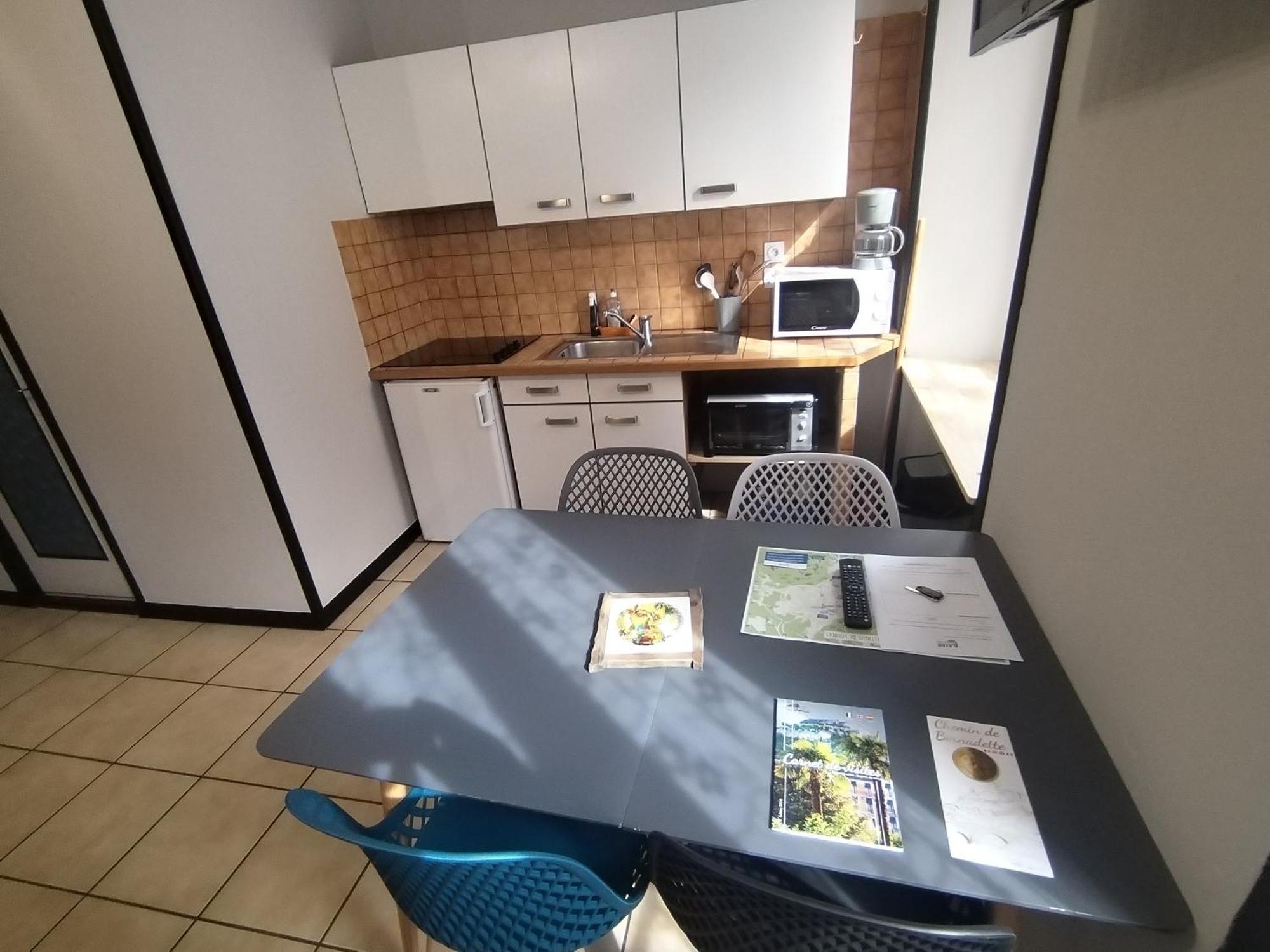 Latre Freres Location Apartment Lourdes Exterior photo
